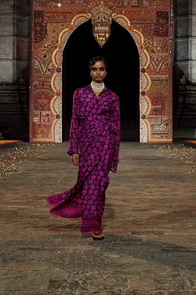 Look 68